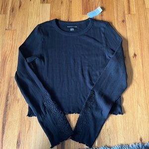 Brand: American Eagle Size: XL Color: black